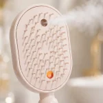 Електрична щітка-масажер з нано-розпилювачем та USB-зарядкою